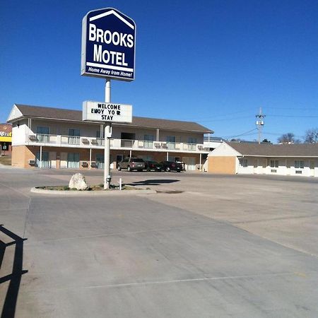Brooks Motel Norton Экстерьер фото