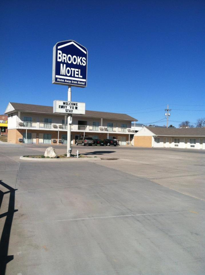 Brooks Motel Norton Экстерьер фото